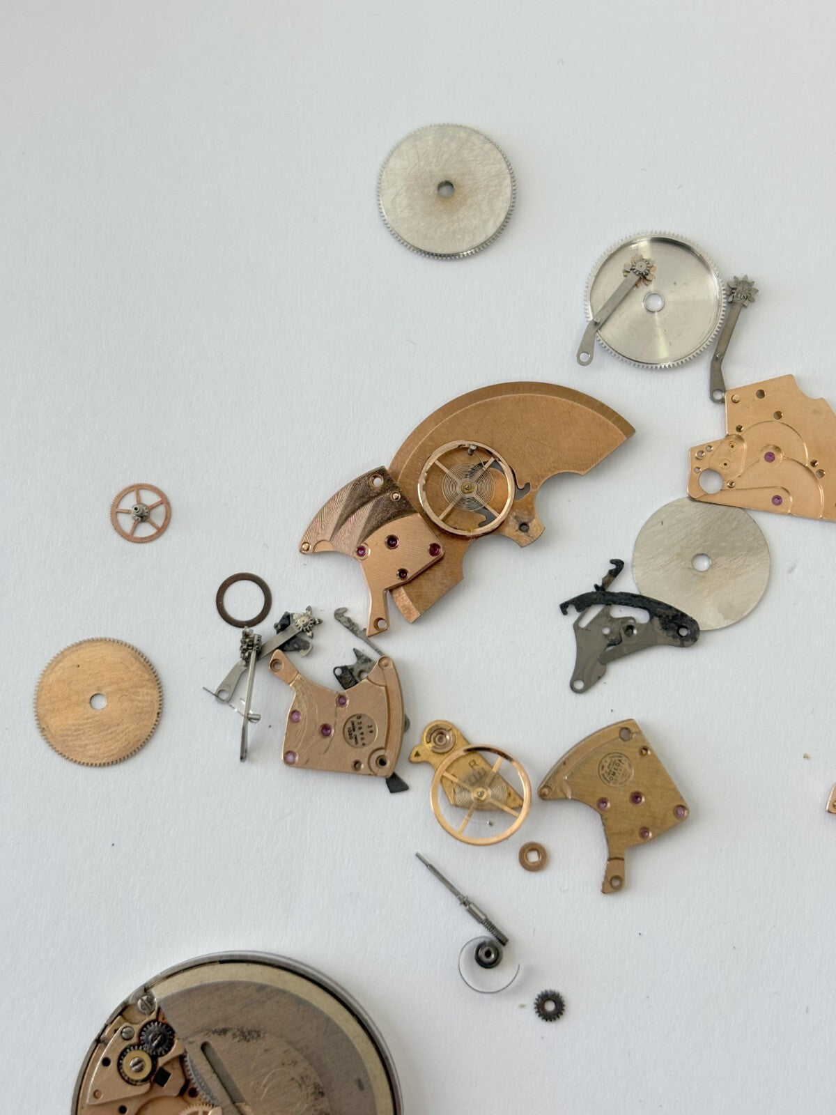 Omega caliber 1020 movement parts lot
