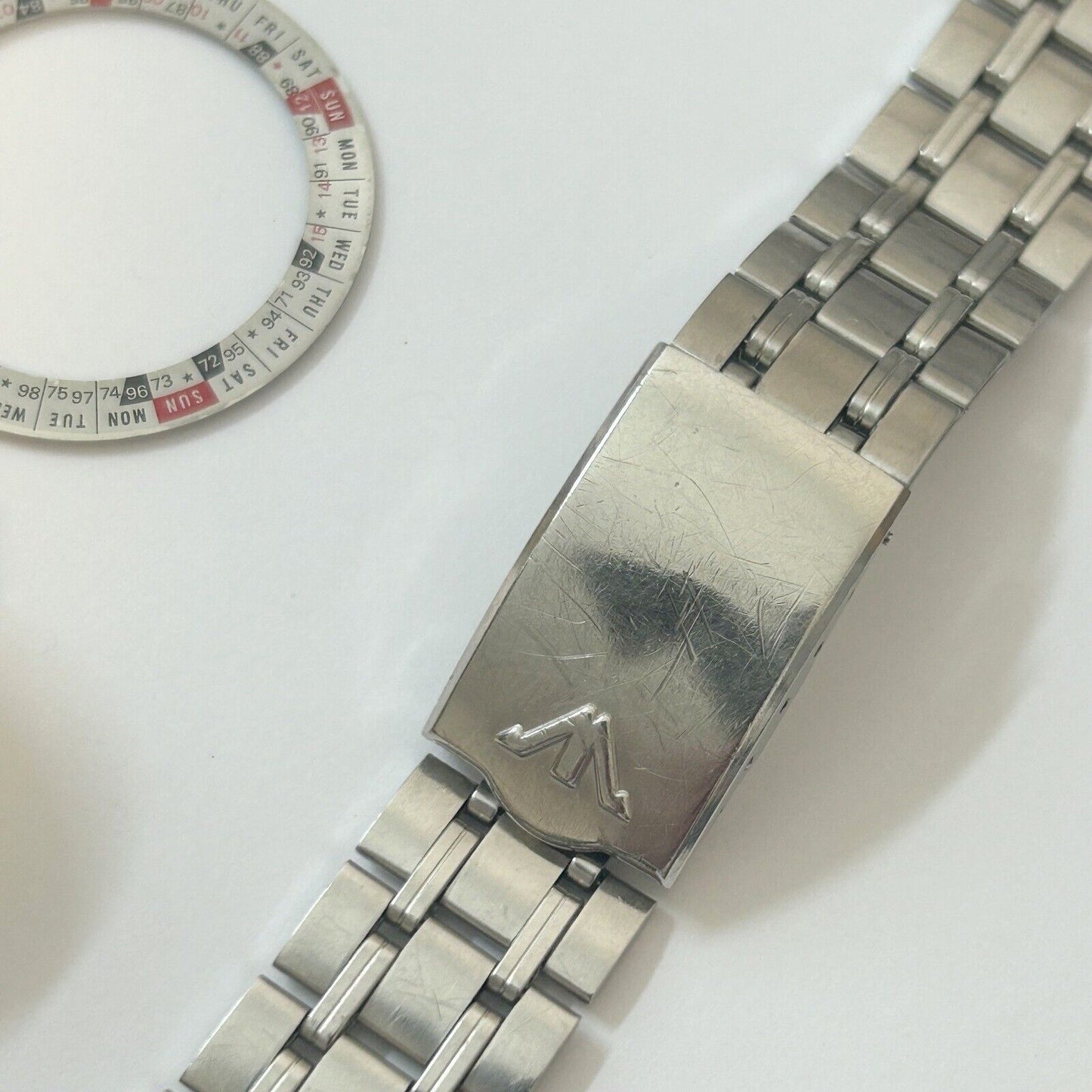 Wittnauer 2000 Cal W102 Watch Movement For Parts Case Bracelet Dial Crystal - Used Watch Parts