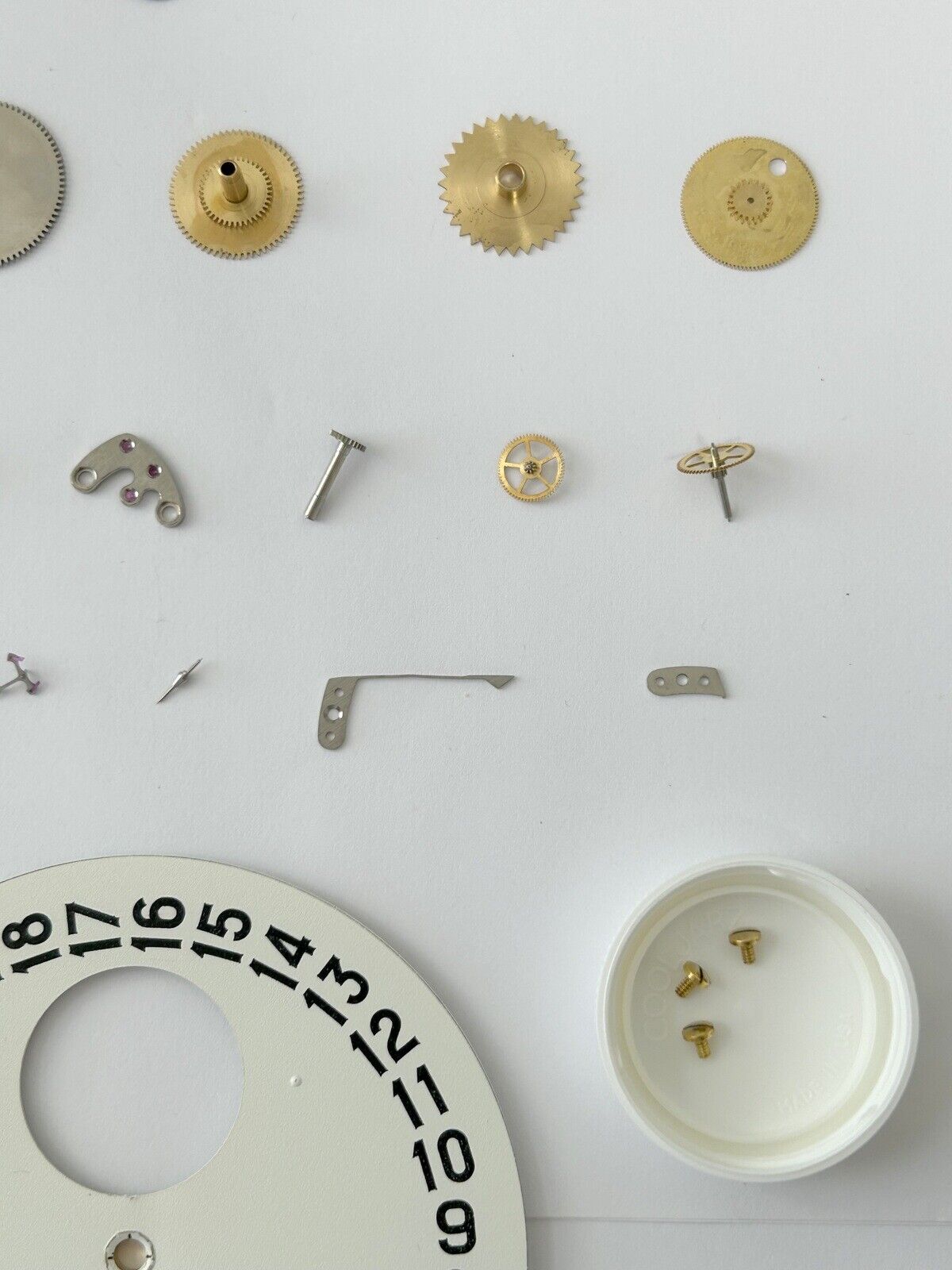 Jaeger LeCoultre Cal 228 Clock Movement For Parts Balance Fork Key Knob Barrel - Used Watch Parts