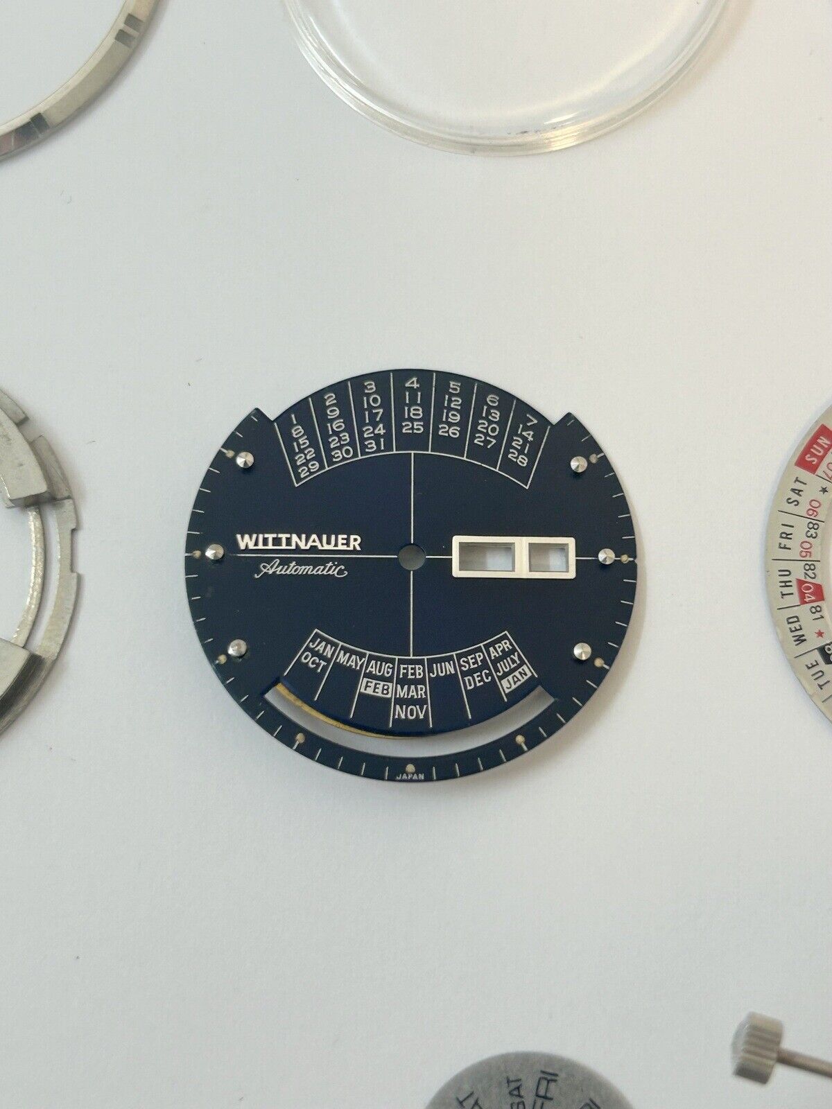 Wittnauer 2000 Cal W102 Watch Movement For Parts Case Bracelet Dial Crystal - Used Watch Parts