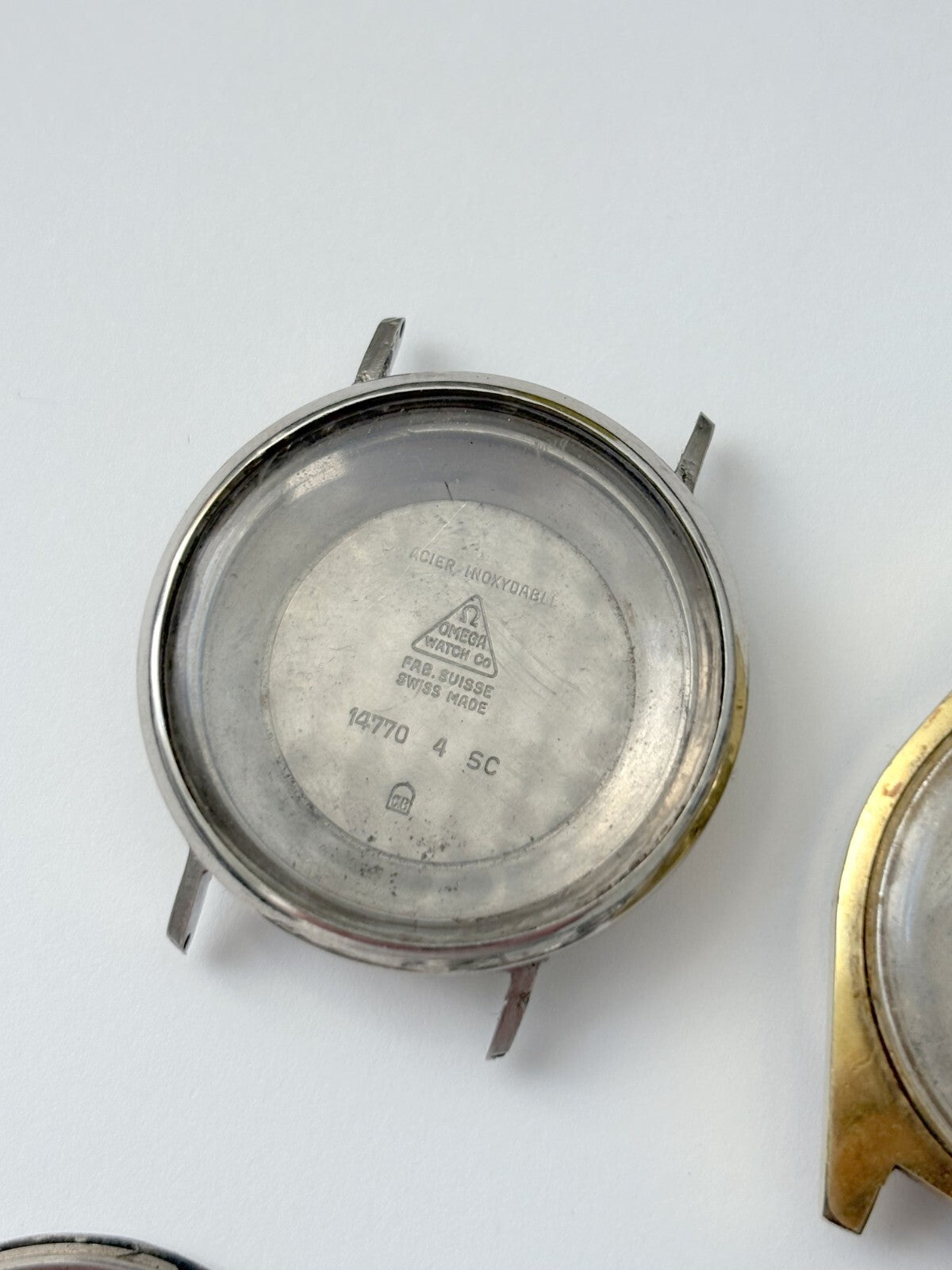 lot of vrg omega cases & casebacks