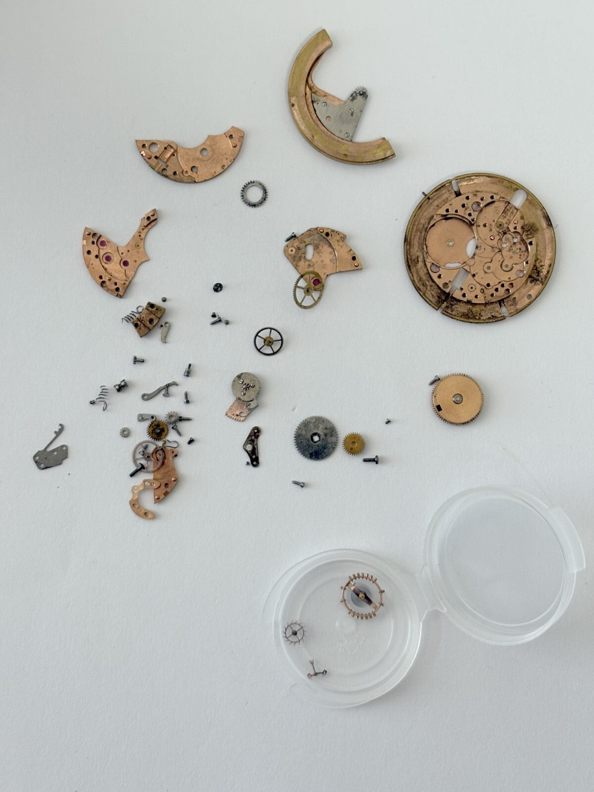 Omega caliber 330 30.10 R.A movement parts lot - Goog balance
