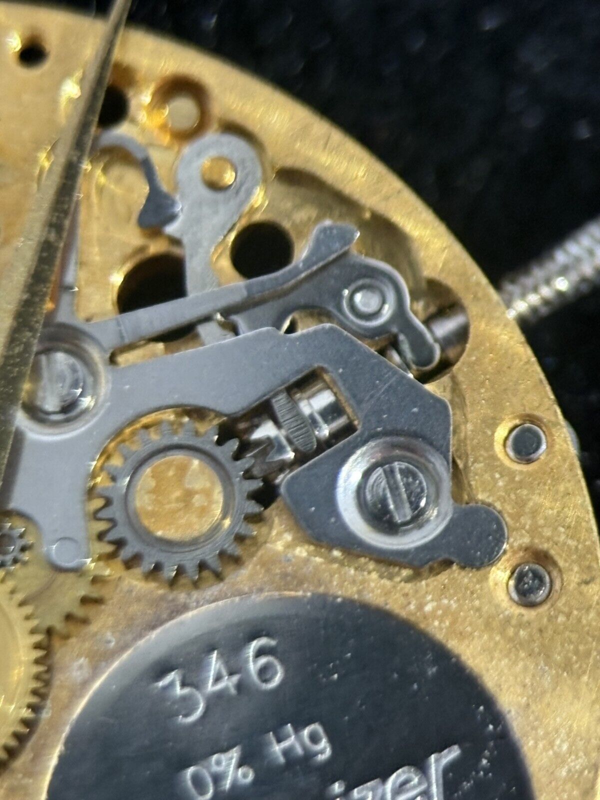 Runs & Sets ESA ETA Cal 959.001 Swiss quartz watch movement