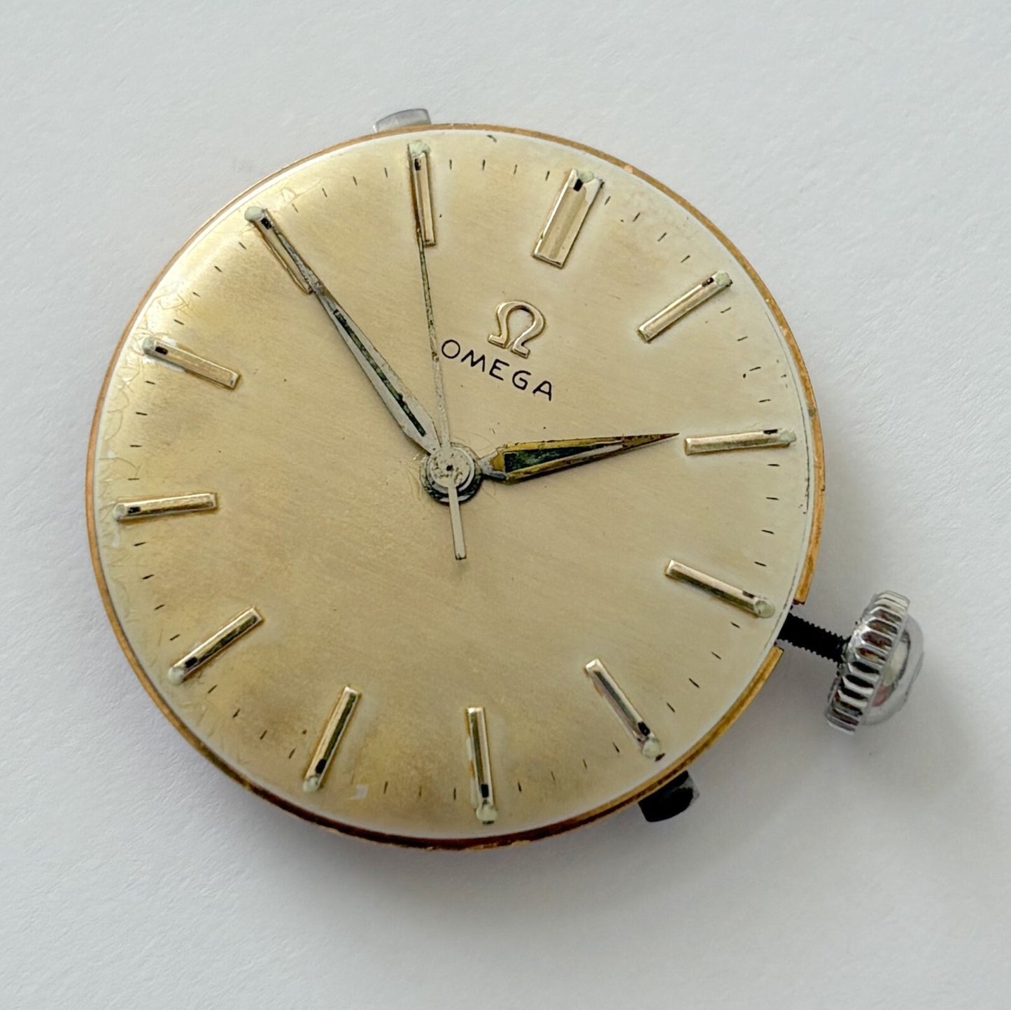 Omega Cal 285 Watch Movement Parts Balance Fork Spring Bridge Barrel 14390-6-SC