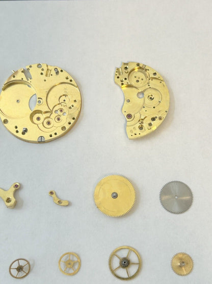 Landeron Monopusher Chronograph Watch Movement Parts Cal 2 3 15 Dial Hands Sub - Used Watch Parts