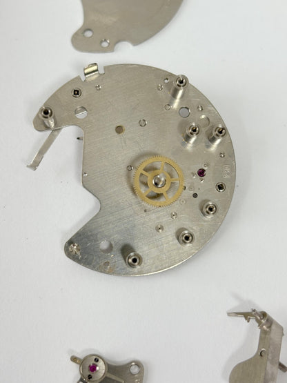 Jaeger LeCoultre Cal 219 Clock Movement Part Balance Fork Barrel Wheel Dial