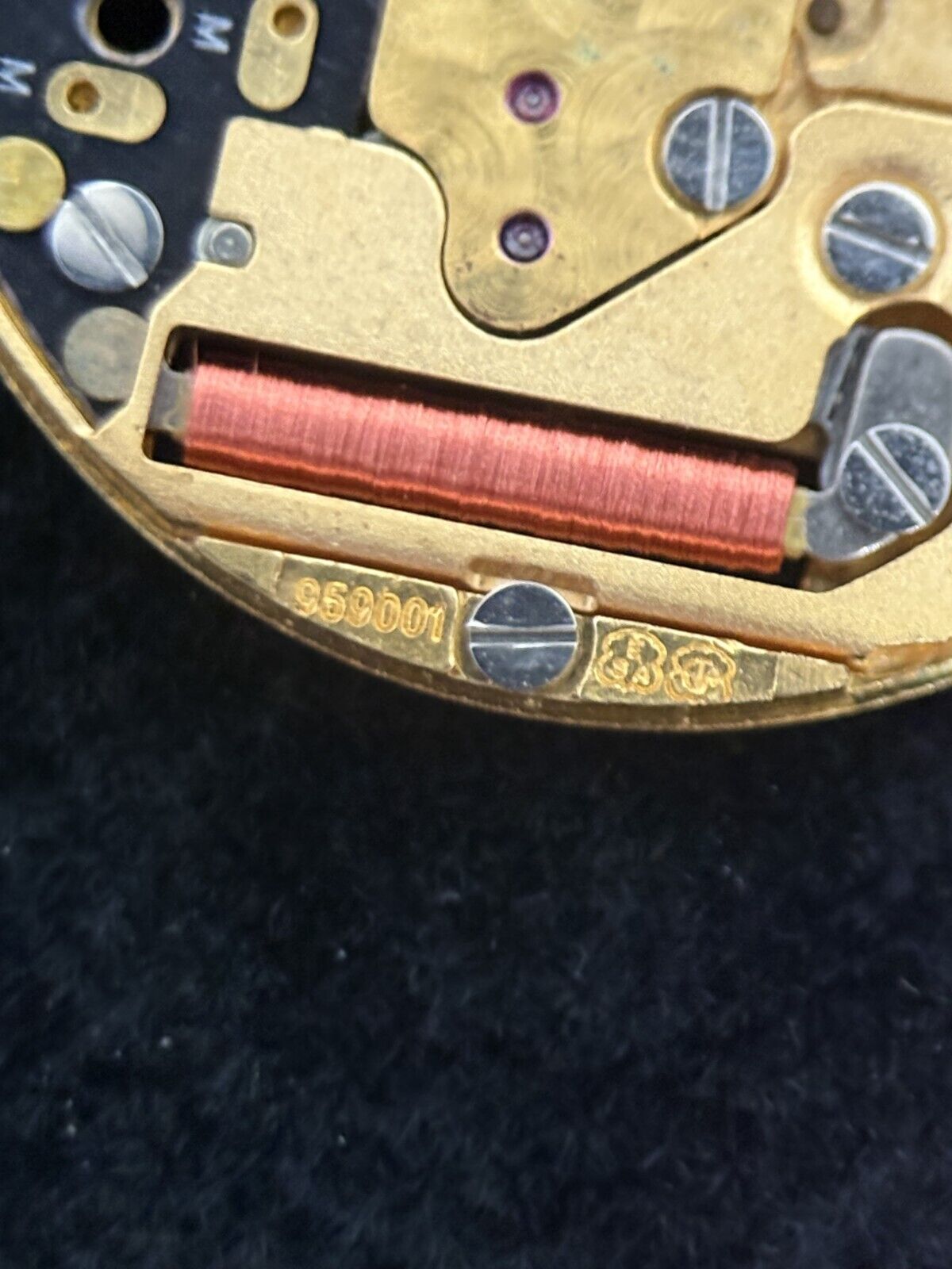 Runs & Sets ESA ETA Cal 959.001 Swiss quartz watch movement