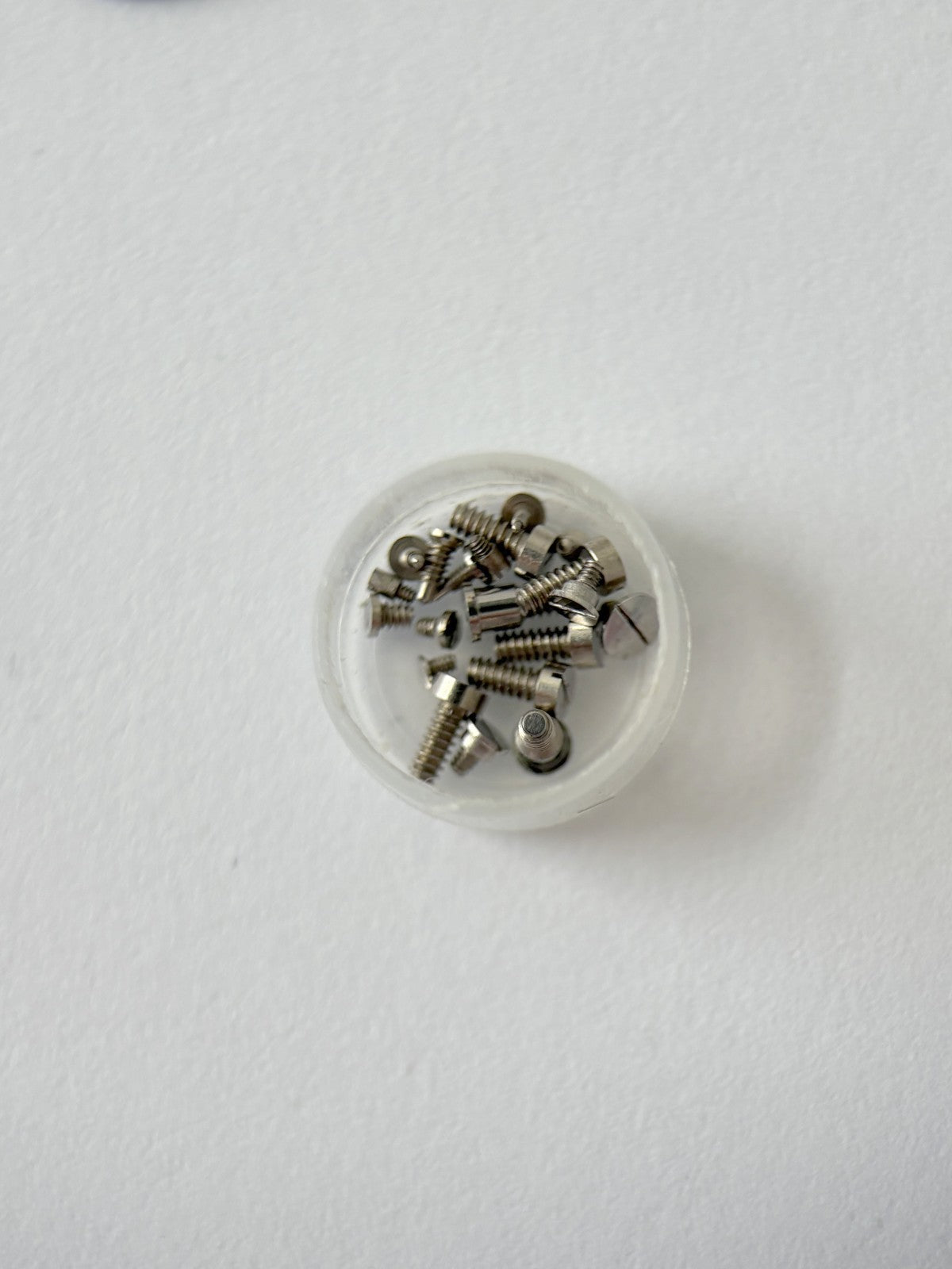 b3148082-45af-4ee4-9db3-3241cdd19b5e