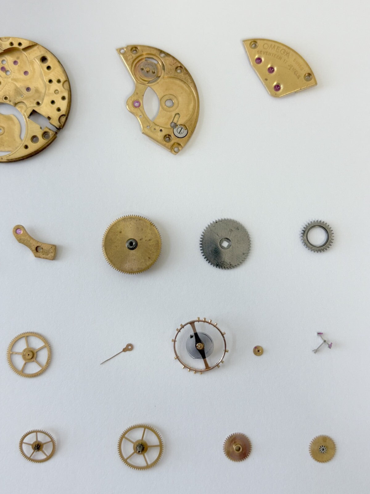 Omega Cal 284 Watch Movement Parts Balance Fork Spring Bridge Barrel Balance