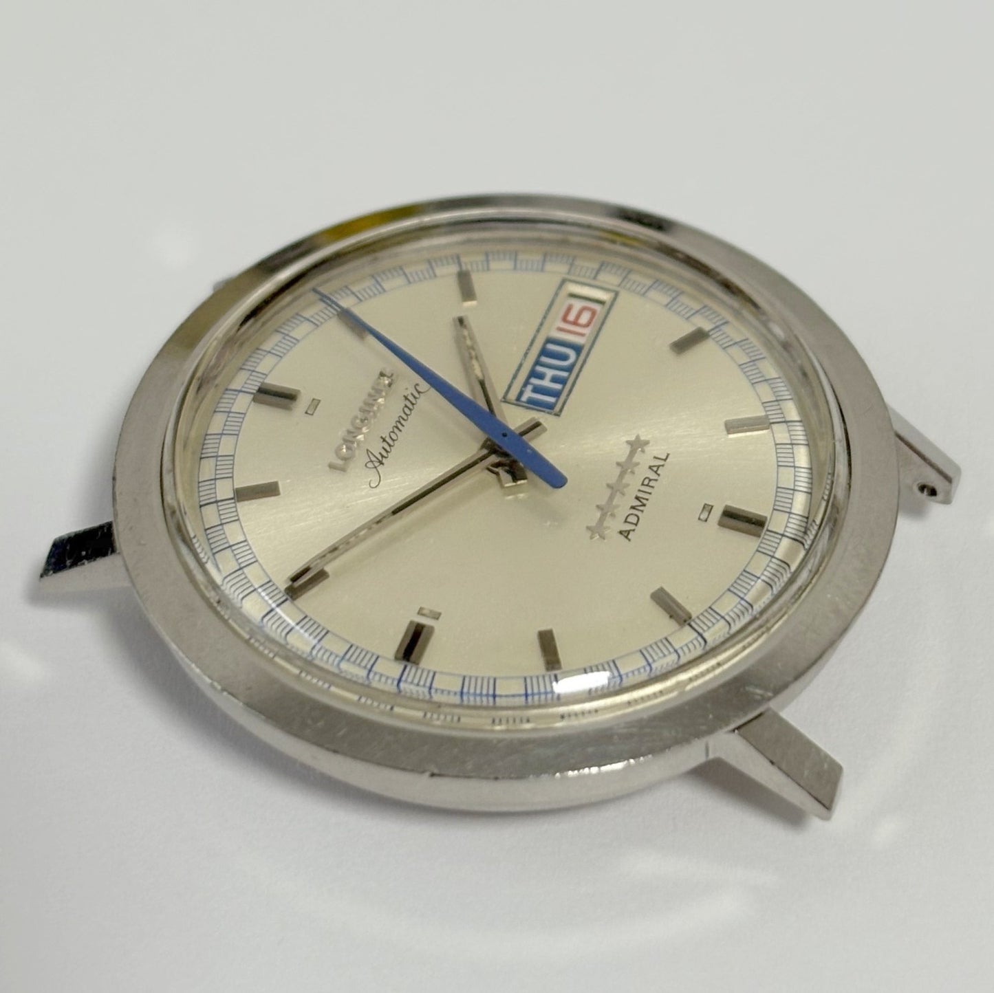 bf16a3de-6b5a-43d0-9686-392e33e82dd5