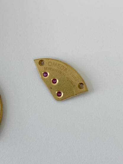 Omega Cal 284 Watch Movement Parts Balance Fork Spring Bridge Barrel Balance