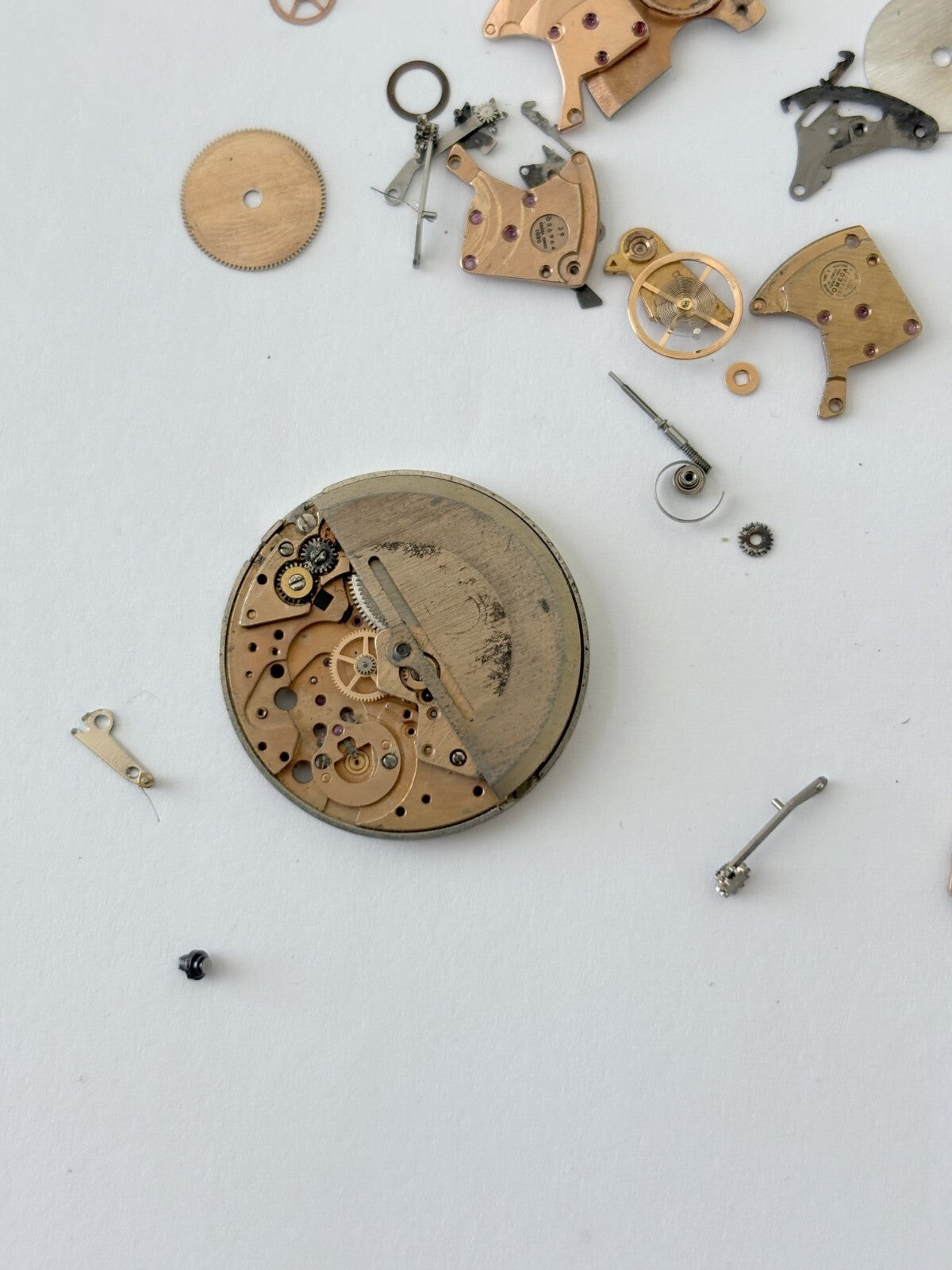 Omega caliber 1020 movement parts lot