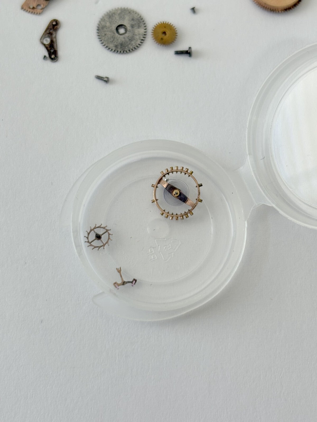 Omega caliber 330 30.10 R.A movement parts lot - Goog balance