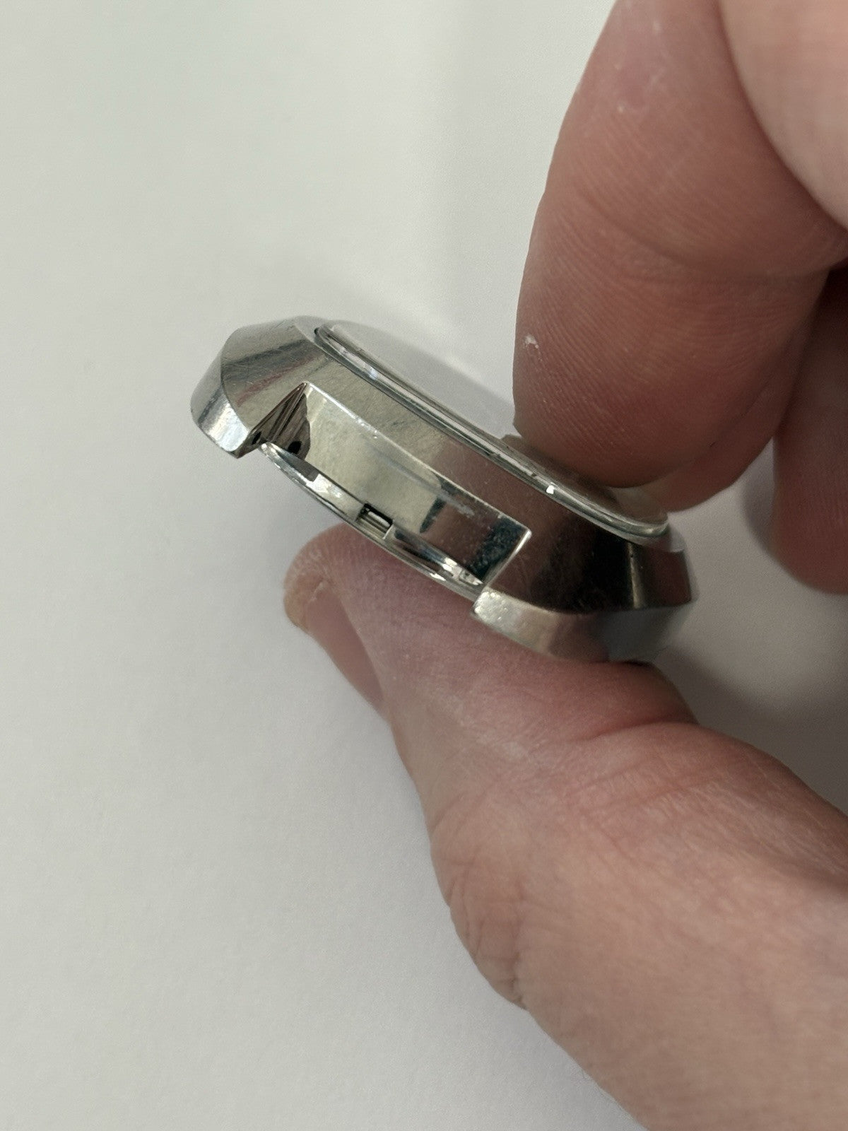 Vintage Bulova Accuquartz Accutron Day/Date Stainless Running 2240 42mm X 37mm